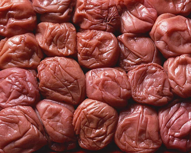 UMEBOSHI ciruelas japonesas enteras dulces encurtidas BAJA SAL 150 g